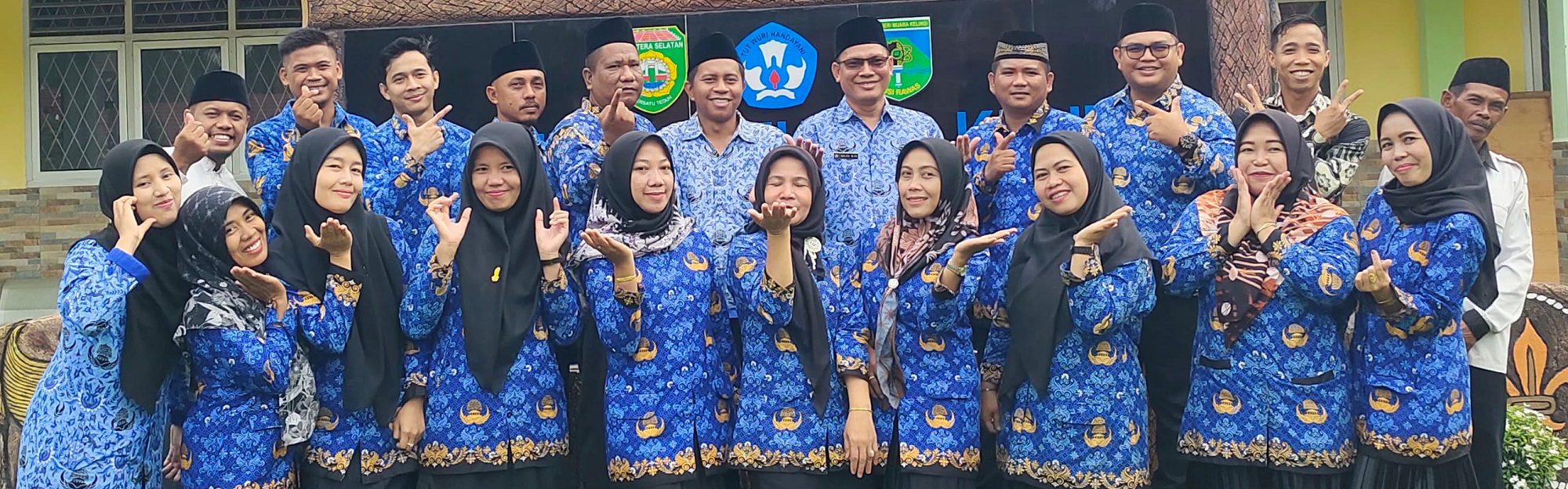 Sekolahku rumahku